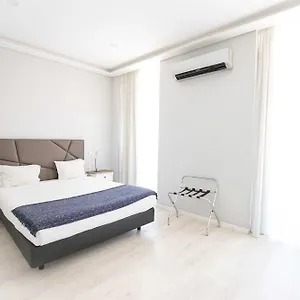 Grande Pensao Residencial Alcobia Lisbona
